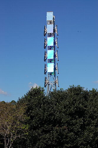 800px-Light-Plus-Time-Tower-Raleigh-NC-20081012