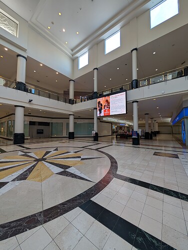 PXL_20250707_232535204