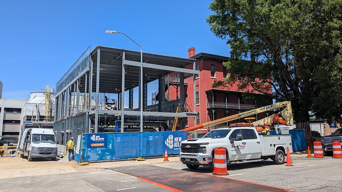 PXL_20250429_155538704