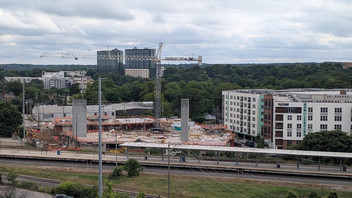 PXL_20250528_204824604