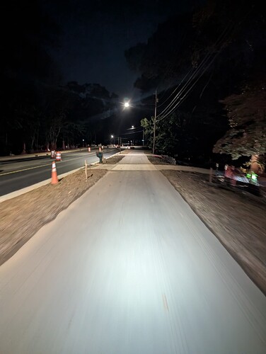 PXL_20251003_023039676