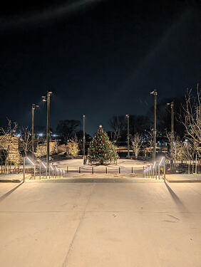 PXL_20251225_231056591