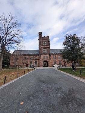 PXL_20251111_192409124